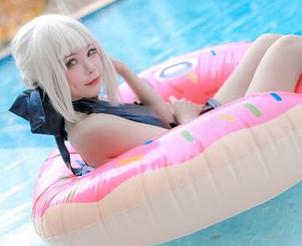Kitkat Cosplay的香草风情满满，更新套图让你过足瘾！